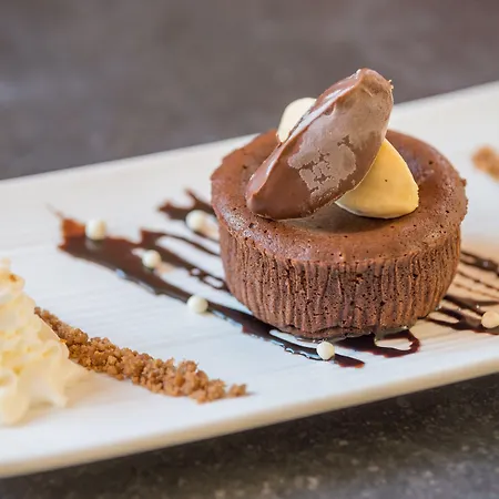 Logis L'adourable 3*