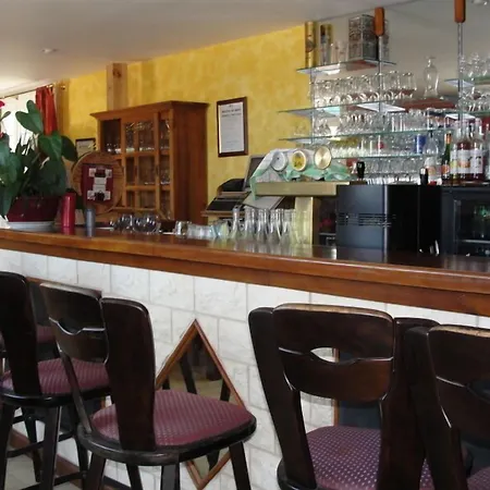 Hotel Logis L'adourable