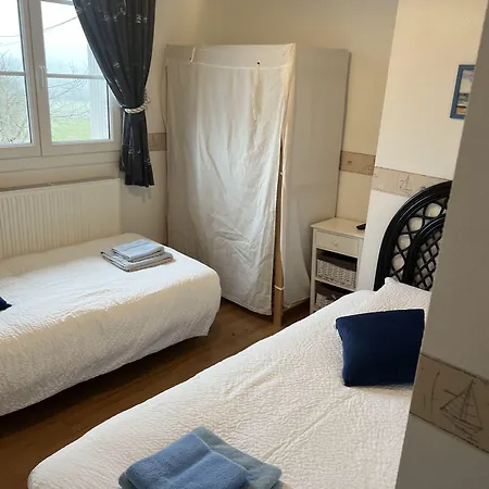 Logis L'adourable Hotel 3*