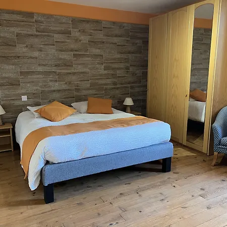 Logis L'adourable Hotel 3*