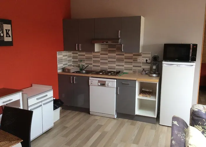 Logis L'adourable Hotel