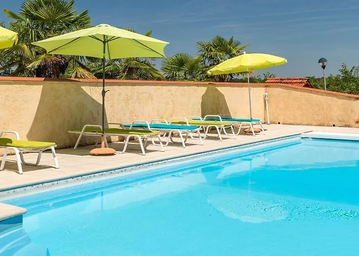 Logis L'adourable 3* Soublecause