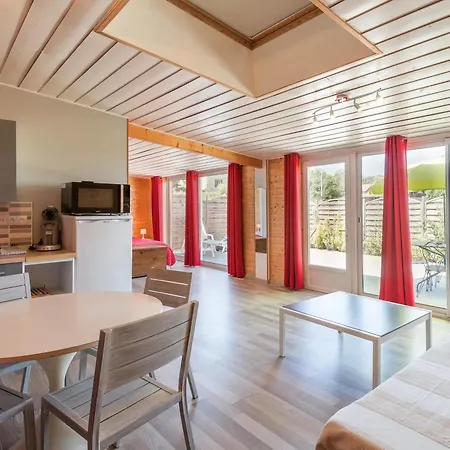 Logis L'adourable 3* Soublecause