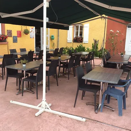 Logis L'adourable 3*