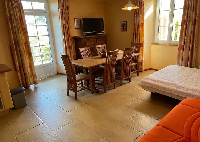 Logis L'adourable 3* Soublecause