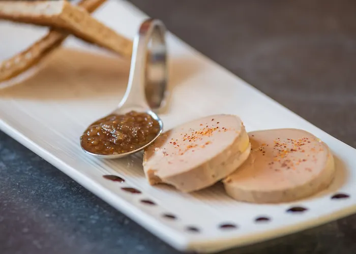 Logis L'adourable فندق 3*